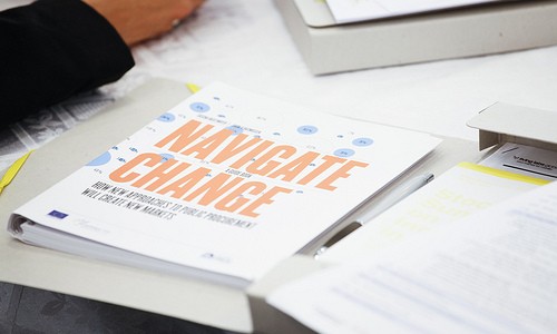 Navigate Change: Handbook for Small Businesses on New Trends in Public Procurement Navigate Change: Handbook for Small Businesses on New Trends in Public Procurement